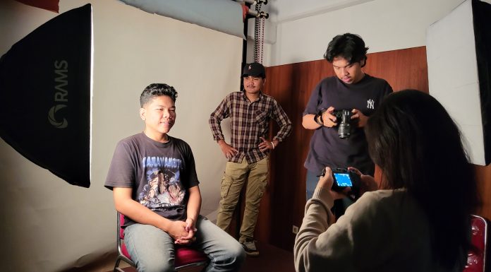 Ingin jadi Praktisi Media dan Humas Bergelar S.I.Kom ? Jawabannya : Kuliah di FIKOM Jayabaya !