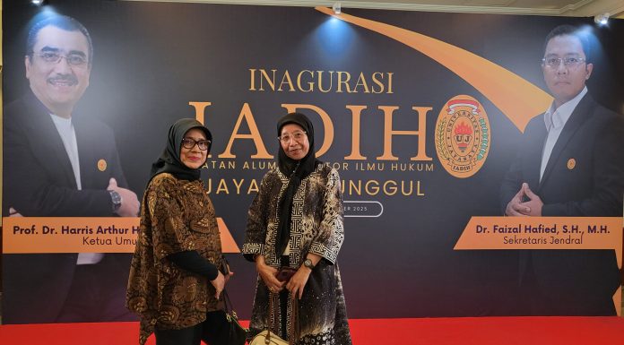 FIKOM Jayabaya hadir dalam Acara Inaugurasi Pelantikan dan Pengukuhan Pengurus Ikatan Alumni Doktor Ilmu Hukum (IADIH) Jayabaya