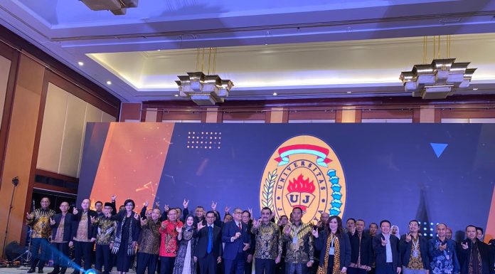 Acara Inaugurasi Pelantikan dan Pengukuhan Pengurus Ikatan Alumni Doktor Ilmu Hukum (IADIH) Jayabaya