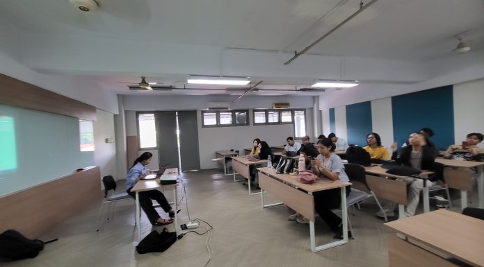 News Writing Dipelajari Mahasiswa FIKOM Jayabaya