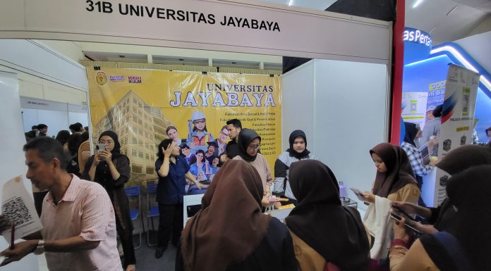 Universitas Jayabaya aktif dalam kegiatan Education Fair 2025